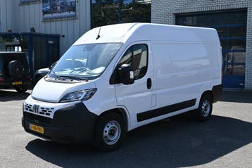 Fiat Ducato 2.2 140 pk L2H2 3.5t, Gebruikt, Euro 6, Wit, Lease