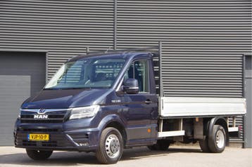 MAN TGE 3.180 50 2.0 L4 OPEN LAADBAK, N1, AUT. DUBBELLUCHT,, Automaat, Stof, Gebruikt, Euro 6
