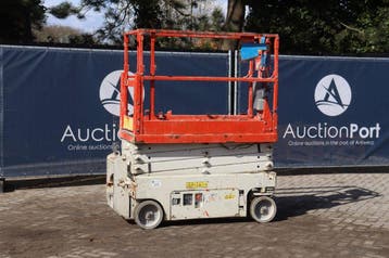 Veiling: Schaarlift Genie Elektrisch, Zakelijke goederen, Machines en Bouw | Liften, Steigers en Ladders, Ophalen