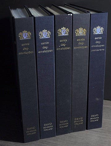 Nederland - Flinke doos vol met 100-den meest Onbeschreven, Gestempeld
