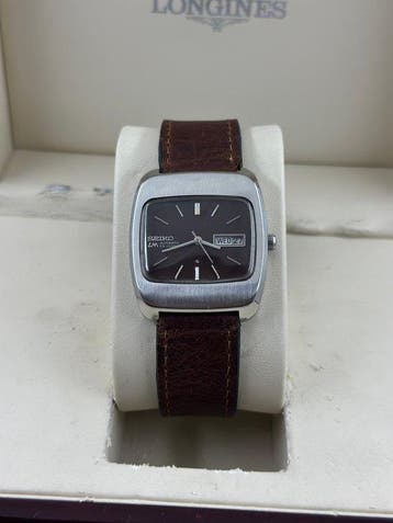 Seiko 5606-5070 Automatic – Dark Brown Dial – Day-Date –, Nieuw