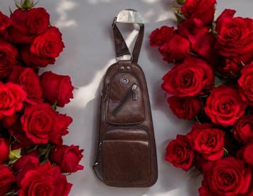Unisex Crossbody bag brown (Tassen unisex, Sieraden), Ophalen of Verzenden, Nieuw, Overige typen