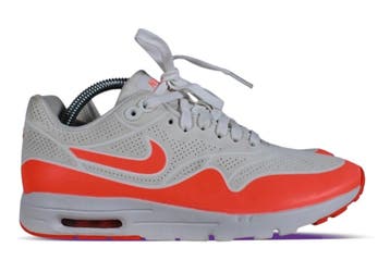 Nike Air Max 1 Ultra Moire Crimson • 38.5, Ophalen of Verzenden, Nieuw, Nike, Sneakers of Gympen