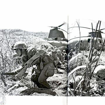 Vietnam War - SAWADA: From 30,000 Photographs by Kyoichi