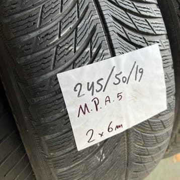 4 x Michelin 245-50-19 Winterbanden 6mm, 19 inch, Band(en), Personenwagen, Gebruikt