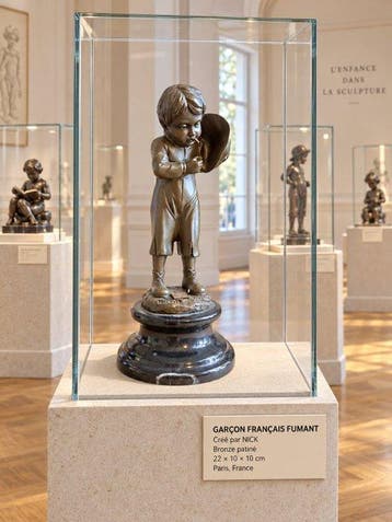 J.B.Deposee - NICK - sculptuur, *** GARÇON FUMANT AVEC UN