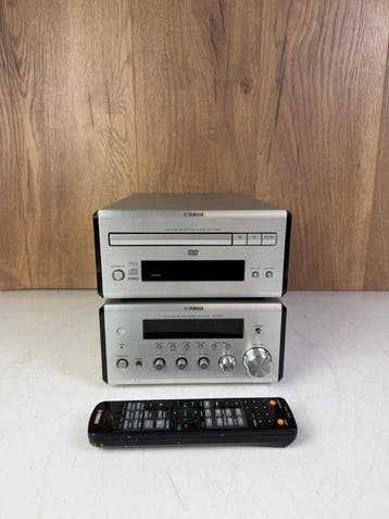 Yamaha - RX-E810 Solid state stereo receiver, DVD-E810 DVD /, Nieuw