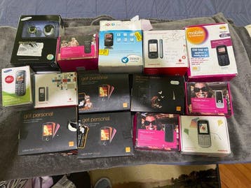 Samsung, Alcatel Vodafone 246 - Mobiele telefoon (14) - In, Nieuw