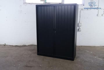 Roldeurkast zwart 3 legborden 160x120x45 cm, Gebruikt, 100 tot 150 cm, Verzenden, 150 tot 200 cm