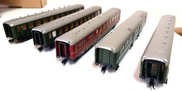 Liliput H0 - Modeltrein personenwagen (5) - Personenwagen,, Nieuw