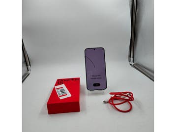 OnePlus 15 5G - Smartphone - 12GB RAM 256GB opslag, Verzenden, Zo goed als nieuw