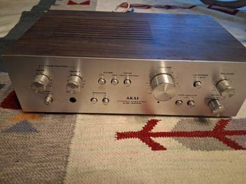 Akai - AM-2200 Solid state geïntegreerde versterker, Nieuw