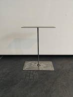 Metalen frame bloemstukhouder hoge standaard met plaat, Ophalen of Verzenden, Nieuw