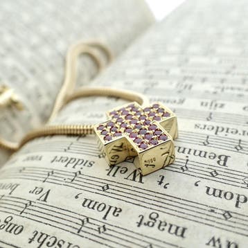 Gouden slangenschakel ketting met robijn, Gebruikt, Ophalen of Verzenden, Met edelsteen, Goud
