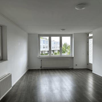 Appartement in Heerlen gevonden voor €925,- pm, Huizen en Kamers, Huizen te huur, Direct bij eigenaar, Limburg, Heerlen, Appartement