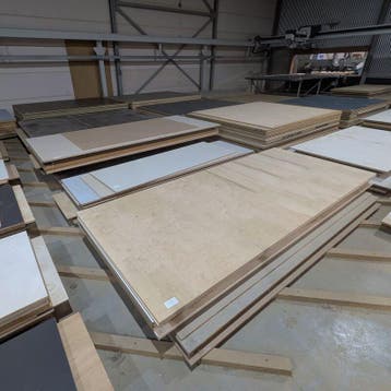 Ca. 107x Houten plaatmateriaal, Nieuw