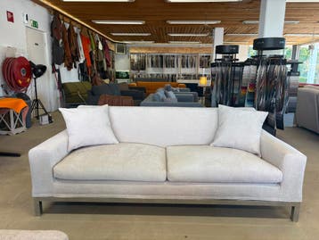 Minotti 2-zitsbank beige – Designbank – Direct leverbaar, Ophalen of Verzenden, Zo goed als nieuw