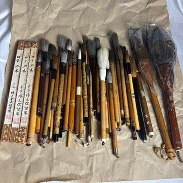 Massieve partij van 50 vintage Japanse shodo-pensels