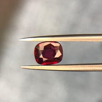 1 pcs Rood Robijn - 1.08 ct - Asian Institute of Gemological, Nieuw