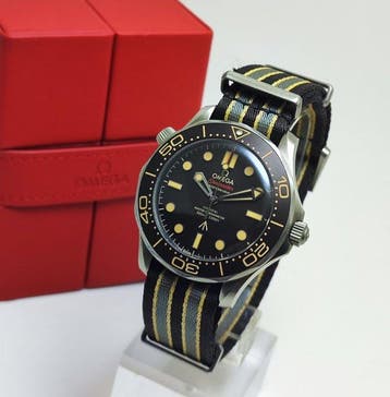 Omega - Seamaster Diver 300M “No Time To Die” 007 Edition, Sieraden, Tassen en Uiterlijk, Horloges | Heren, Nieuw
