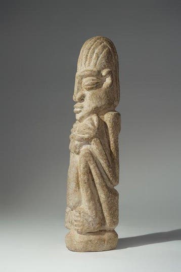 Een stenen beeldhouwwerk. - Dogon - Mali