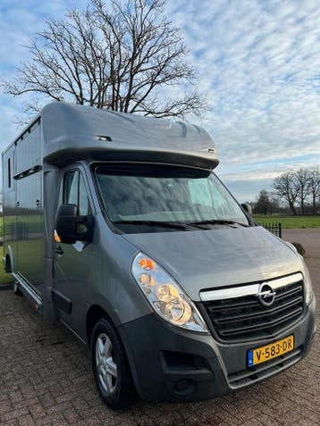 Uniek! Opel paardenwagen uit 2017 met maar 27.000KM!, Dieren en Toebehoren, Ophalen, Zo goed als nieuw, Aluminium, 2-paards trailer