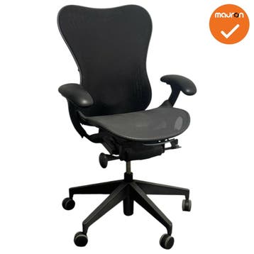 Herman Miller Mirra 2 Bureaustoel – Zwart – Full Option, Werkplek, Ophalen of Verzenden, Gebruikt, Stoel