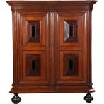 Grote HollandseVlaamse tweedeurs kussenkast  ca 1700 paliss, Ophalen of Verzenden