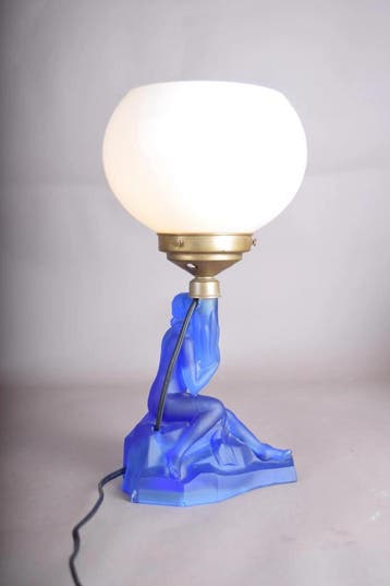 Art Deco vrouwenlamp, blauw matglas en opaline bol, Ophalen of Verzenden, Gebruikt