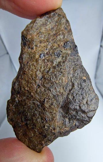 Meteoriet, L-smelt-rots, gebaseerd op textuur en mineralogie