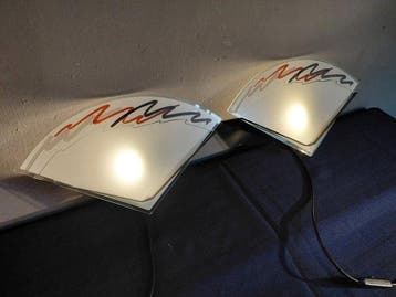 Massive - Wandlamp (2) - Glas, Metaal - Twee wandlampen, Antiek en Kunst, Curiosa en Brocante
