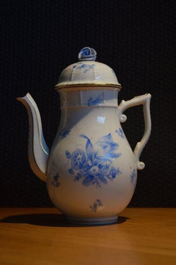 Herend - Koffiepot - Porselein - Blauwe bloemendessin, Antiek en Kunst, Antiek | Meubels | Tafels