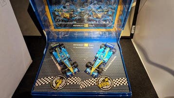 Renault Merchandising 1:43 - Model raceauto - Renault R25, Nieuw
