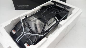 Kyosho 1:18 - Modelauto - Lamborghini Countach LP 500R -, Nieuw