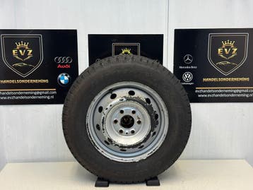 1 stuk 225/65R16C Bakwagen Iveco bj.2014 Reservewiel 6x125, Auto-onderdelen, Banden en Velgen, 16 inch, Banden en Velgen, Bestelwagen