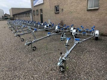 Scherpe prijzen, ACTIE ongeremde boottrailers uit voorraad!, Ophalen, Minder dan 1500 kg, Overige typen, Nieuw