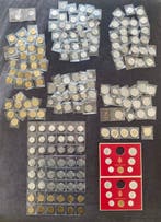 Italië & Vaticaanstad. Lotto di 190 monete in Lire FDC