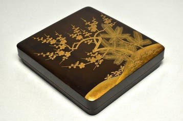 Doos - Hout, Goud, lakwerk, zeer fijne suzuri-bako met drie