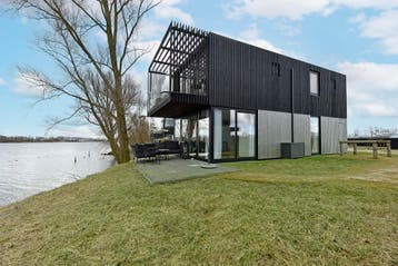 Zuid-Holland: Landal Lakeside Resort Brielle nr 12 te koop, Zuid-Holland
