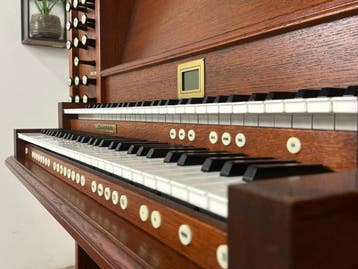 Johannus Cantilena, Muziek en Instrumenten, Gebruikt, 2 klavieren, Orgel