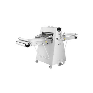 GGM Gastro | Bakkerij deeguitrolmachine met transportband -, Verzenden, Nieuw in verpakking, Bakkerij en Slagerij