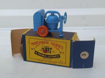 A Moko Lesney Product Matchbox 1-75 Regular Wheels Series, Nieuw