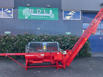 Gebruikte: nette Hakki Pilke Falcon EM 380V zaagkloofmachine, Kloofmachine