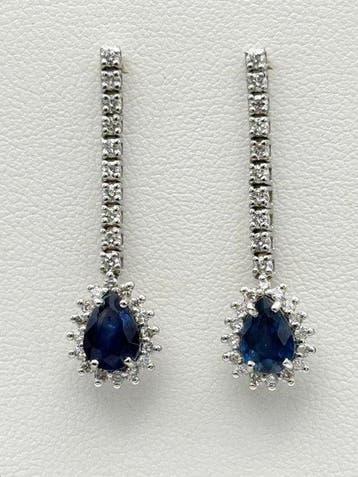 Hangoorbellen - 18 karaat Witgoud - 2.20ct. tw. Saffier -