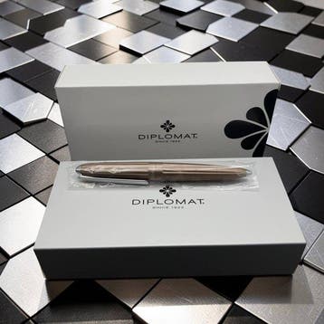 Diplomat - Aero - Zonder minimumprijs - Vulpen, Verzamelen, Nieuw