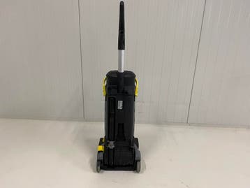 KARCHER SCHROB-/ ZUIGMACHINE BR 30/4 C Bp, Ophalen of Verzenden, Gebruikt