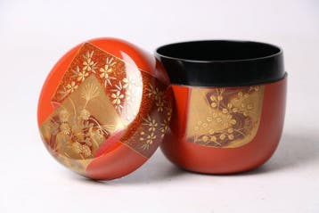 Japanse lak Natsume theekist – Tagasode Gouden Maki-e door