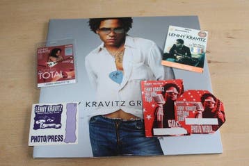Lenny Kravitz - Greatest Hits + Backstage Passes + Guitar, Nieuw in verpakking