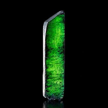 vivianiet Kristal - Hoogte: 7.9 cm - Breedte: 1.7 cm- 36 g -