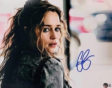 Above Suspicion - Emilia Clarke - 28x35 cm Photo Signed in, Nieuw